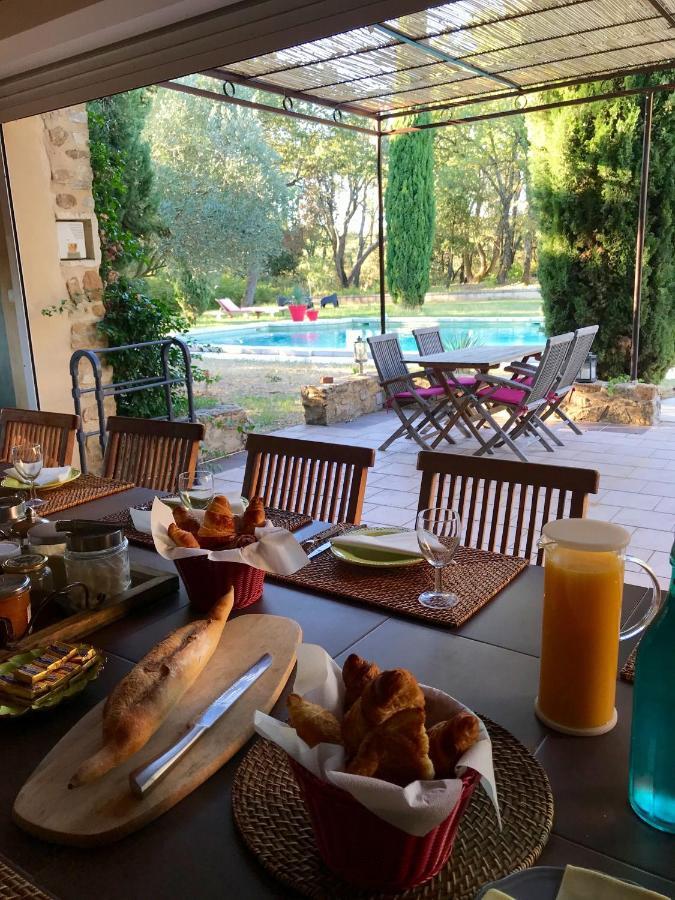 Domaine Du Commandeur Bed & Breakfast Mondragon Dış mekan fotoğraf