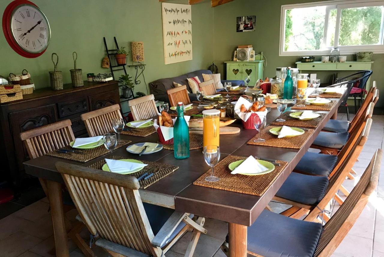 Domaine Du Commandeur Bed & Breakfast Mondragon Dış mekan fotoğraf